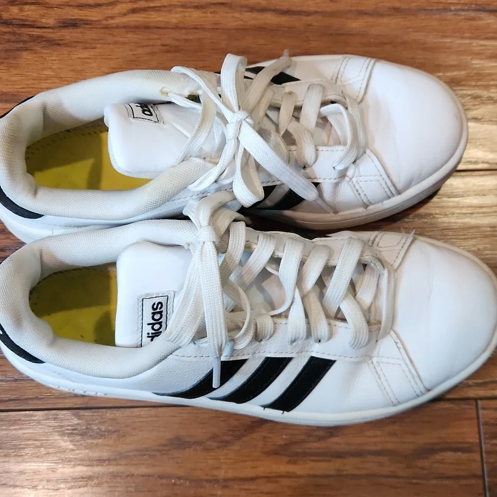 Adidas Neo Cloudfoam White and Black Sneakers - Picture 3 of 6